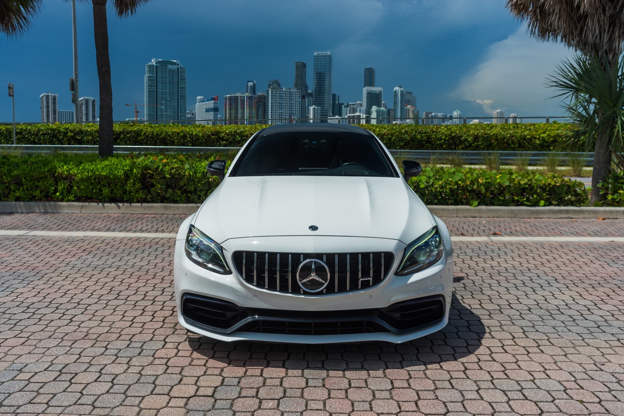 Mercedes-Benz C63s AMG White:Black