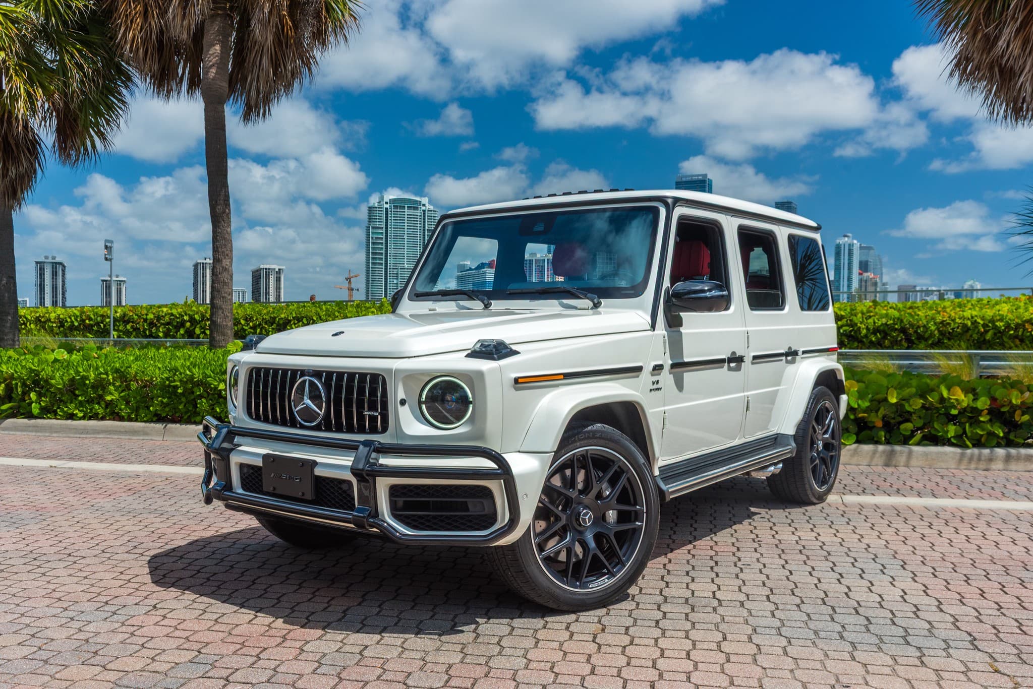 Mercedes G63 AMG (White)